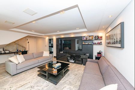 Apartamento à venda com 325m², 3 quartos e 4 vagas Apartamento à venda com 325m², 3 quartos e 4 vagasSala 1