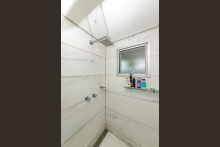 Apartamento à venda com 325m², 3 quartos e 4 vagas Apartamento à venda com 325m², 3 quartos e 4 vagasBanheiro Social