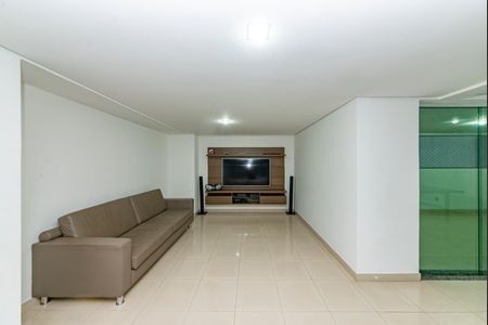 Apartamento à venda com 325m², 3 quartos e 4 vagas Apartamento à venda com 325m², 3 quartos e 4 vagasÁrea comum