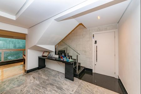 Apartamento à venda com 325m², 3 quartos e 4 vagas Apartamento à venda com 325m², 3 quartos e 4 vagasSala 1