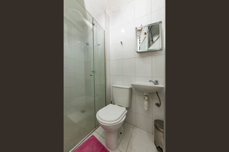 Apartamento à venda com 325m², 3 quartos e 4 vagas Apartamento à venda com 325m², 3 quartos e 4 vagasQuarto de Serviço