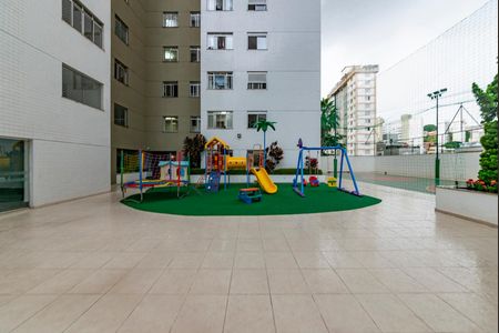 Apartamento à venda com 325m², 3 quartos e 4 vagas Apartamento à venda com 325m², 3 quartos e 4 vagasÁrea comum