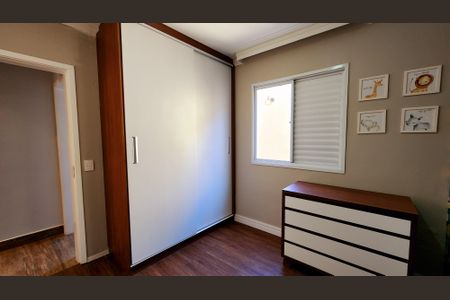 Apartamento à venda com 95m², 3 quartos e 2 vagasQuarto 2