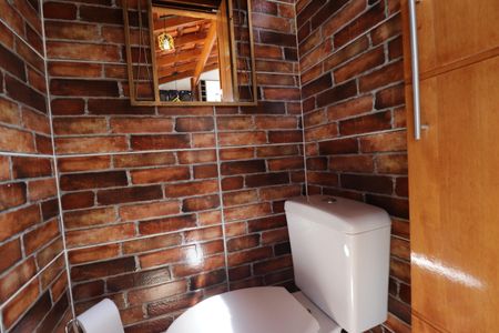 Apartamento à venda com 73m², 2 quartos e 2 vagasBanheiro de Serviço