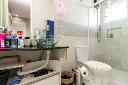 Casa de condomínio à venda com 100m², 2 quartos e 2 vagasBanheiro da Suíte 2