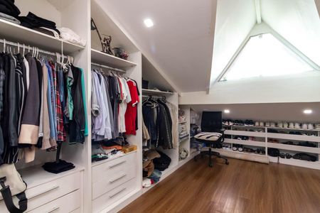 Casa de condomínio à venda com 100m², 2 quartos e 2 vagasQuarto 3 / Escritório