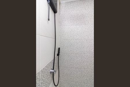 Casa de condomínio à venda com 100m², 2 quartos e 2 vagasBanheiro da Suíte 1