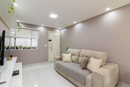 Casa de condomínio à venda com 100m², 2 quartos e 2 vagasSala de Estar