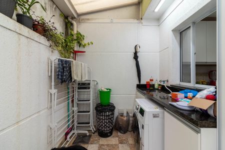 Casa de condomínio à venda com 100m², 2 quartos e 2 vagasÁrea de Serviço