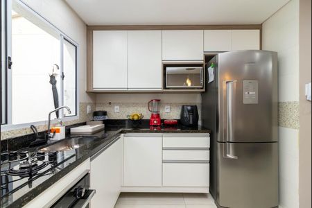 Casa de condomínio à venda com 100m², 2 quartos e 2 vagasCozinha