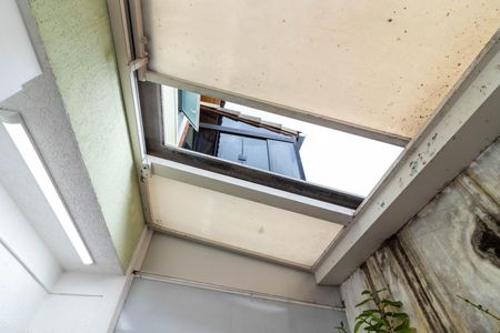 Casa de condomínio à venda com 100m², 2 quartos e 2 vagasÁrea de Serviço - Teto Retrátil