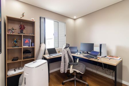 Casa de condomínio à venda com 100m², 2 quartos e 2 vagasSuíte 2