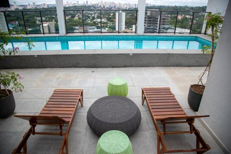 Apartamento à venda com 28m², 1 quarto e sem vagaPiscina