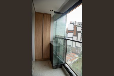 Apartamento à venda com 28m², 1 quarto e sem vagaÁrea de Serviço