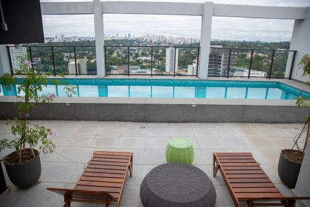 Apartamento à venda com 28m², 1 quarto e sem vagaPiscina