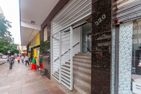 Apartamento para alugar com 107m², 3 quartos e sem vagaEntrada