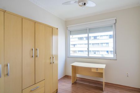 Apartamento para alugar com 107m², 3 quartos e sem vagaQuarto 1