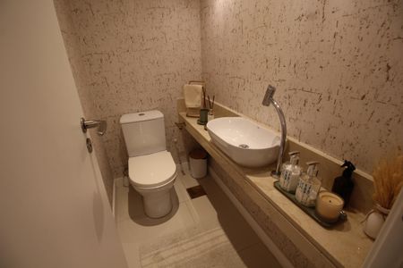 Apartamento para alugar com 130m², 3 quartos e 2 vagasLavabo