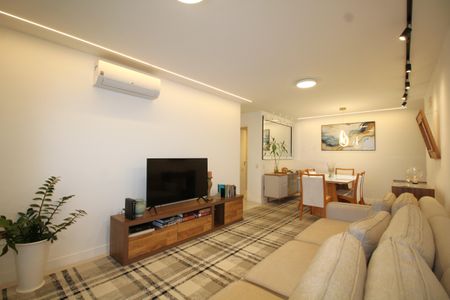 Apartamento para alugar com 130m², 3 quartos e 2 vagasSala