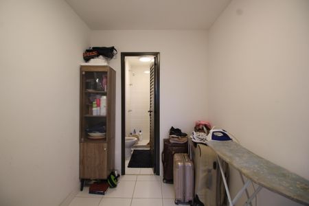 Apartamento para alugar com 130m², 3 quartos e 2 vagasQuarto de Serviço