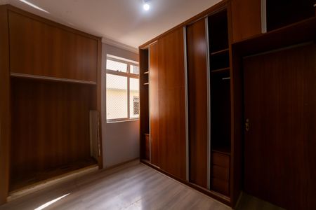 Apartamento à venda com 125m², 3 quartos e 1 vagaQuarto 1
