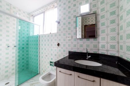 Apartamento à venda com 125m², 3 quartos e 1 vagaBanheiro da Suíte