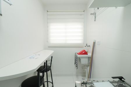 Apartamento para alugar com 24m², 1 quarto e sem vaga Apartamento para alugar com 24m², 1 quarto e sem vagaCozinha e Área de Serviço