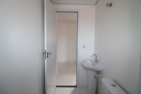 Apartamento à venda com 34m², 2 quartos e sem vagaBanheiro