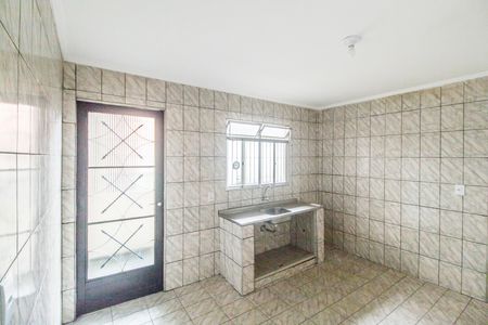 Casa para alugar com 180m², 3 quartos e 3 vagas Casa para alugar com 180m², 3 quartos e 3 vagasCozinha