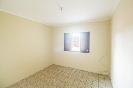 Casa para alugar com 180m², 3 quartos e 3 vagas Casa para alugar com 180m², 3 quartos e 3 vagasQuarto 2