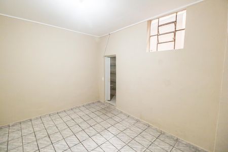Casa para alugar com 180m², 3 quartos e 3 vagas Casa para alugar com 180m², 3 quartos e 3 vagasEdícula