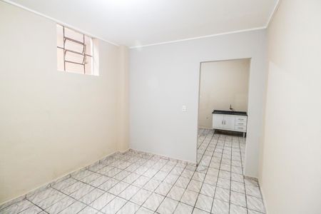 Casa para alugar com 180m², 3 quartos e 3 vagas Casa para alugar com 180m², 3 quartos e 3 vagasEdícula
