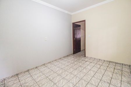 Casa para alugar com 180m², 3 quartos e 3 vagas Casa para alugar com 180m², 3 quartos e 3 vagasSala