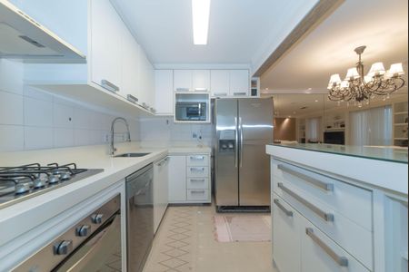 Apartamento à venda com 97m², 3 quartos e 2 vagasCozinha