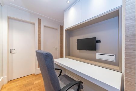 Apartamento à venda com 97m², 3 quartos e 2 vagasEscritório