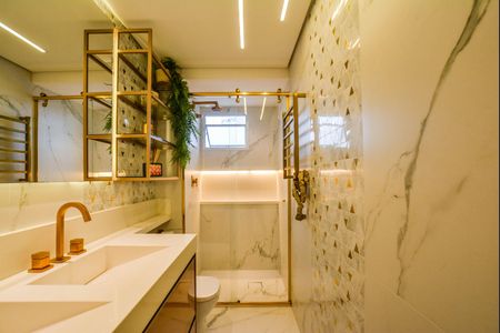 Apartamento à venda com 114m², 2 quartos e 2 vagasBanheiro da Suíte 2