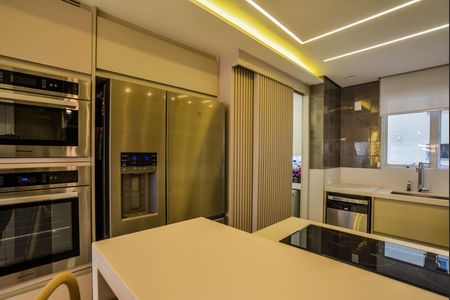 Apartamento à venda com 114m², 2 quartos e 2 vagasCozinha