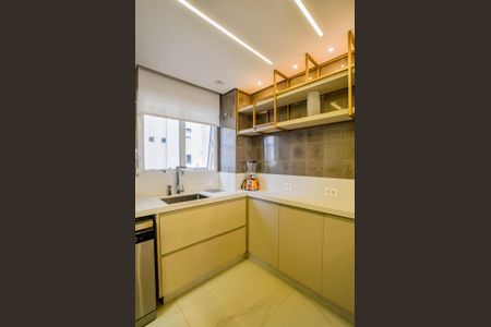 Apartamento à venda com 114m², 2 quartos e 2 vagasCozinha