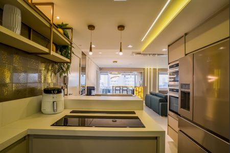 Apartamento à venda com 114m², 2 quartos e 2 vagasCozinha