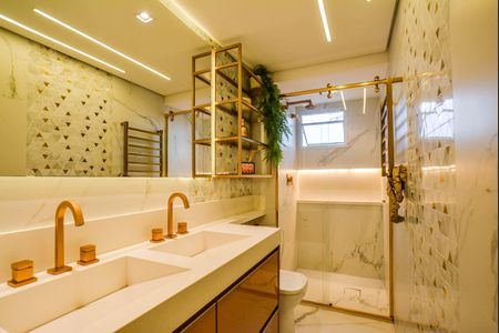 Apartamento à venda com 114m², 2 quartos e 2 vagasBanheiro da Suíte 2