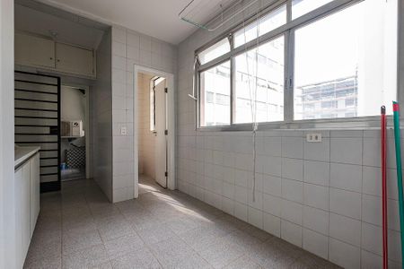 Apartamento para alugar com 239m², 3 quartos e 1 vagaÁrea de Serviço
