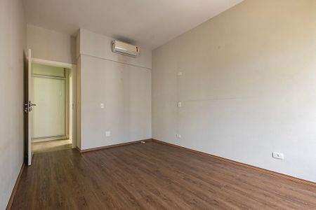 Apartamento para alugar com 239m², 3 quartos e 1 vagaQuarto 2