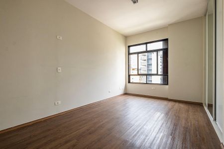 Apartamento para alugar com 239m², 3 quartos e 1 vagaQuarto 2