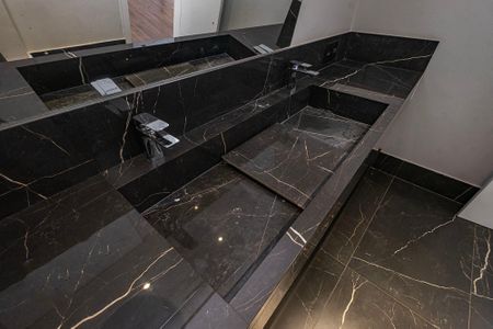 Apartamento para alugar com 239m², 3 quartos e 1 vagaBanheiro da Suíte