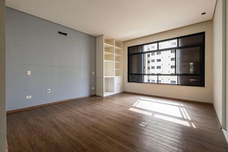 Apartamento para alugar com 239m², 3 quartos e 1 vagaSuíte