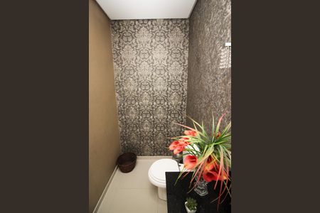 Casa à venda com 180m², 3 quartos e 2 vagas Casa à venda com 180m², 3 quartos e 2 vagasLavabo