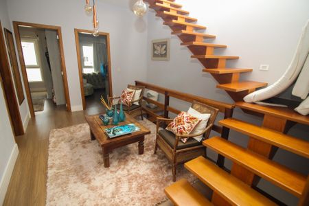 Casa à venda com 180m², 3 quartos e 2 vagas Casa à venda com 180m², 3 quartos e 2 vagasHall