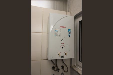 Casa à venda com 180m², 3 quartos e 2 vagas Casa à venda com 180m², 3 quartos e 2 vagasAquecedor