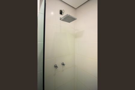 Casa à venda com 180m², 3 quartos e 2 vagas Casa à venda com 180m², 3 quartos e 2 vagasBanheiro Social