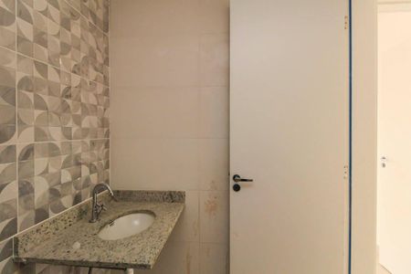 Apartamento à venda com 42m², 2 quartos e sem vagaBanheiro